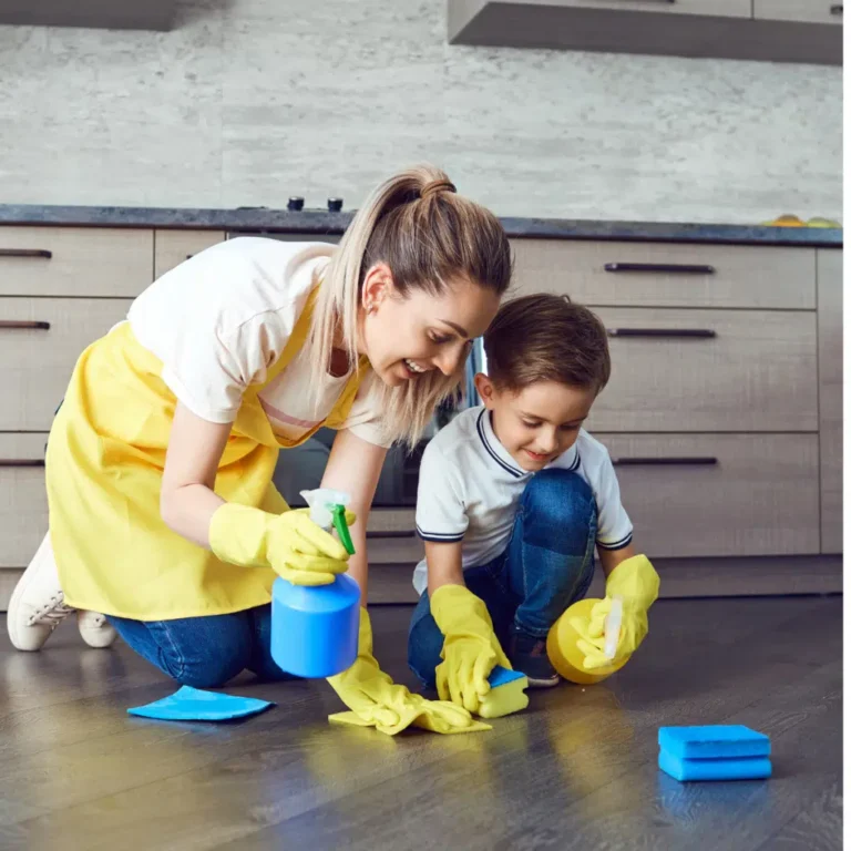 Easy Cleaning Routine for Stay-at-Home Moms