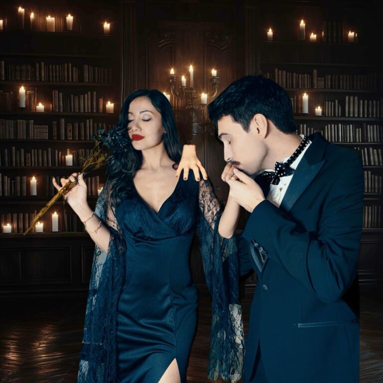 Gomez and Morticia Addams