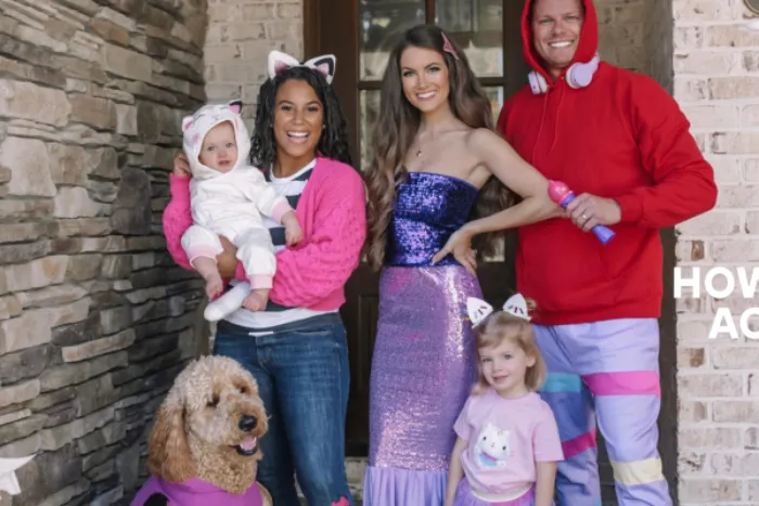 29 Adorable Family Halloween Costumes You’ll Want to Try This Year