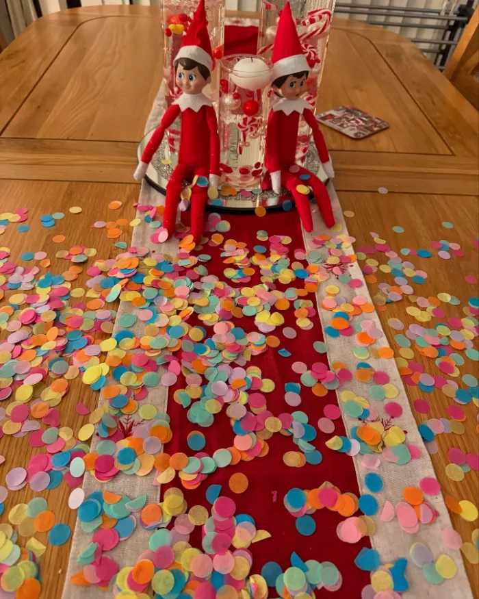 Confetti Party Elves