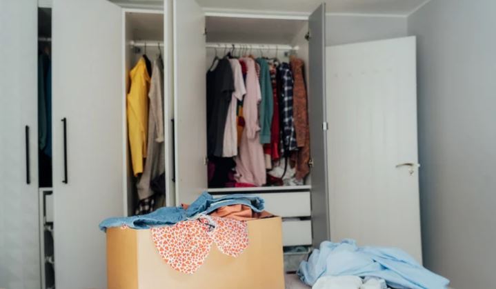 How to Declutter Your Clothes Closet (Without Feeling Overwhelmed)